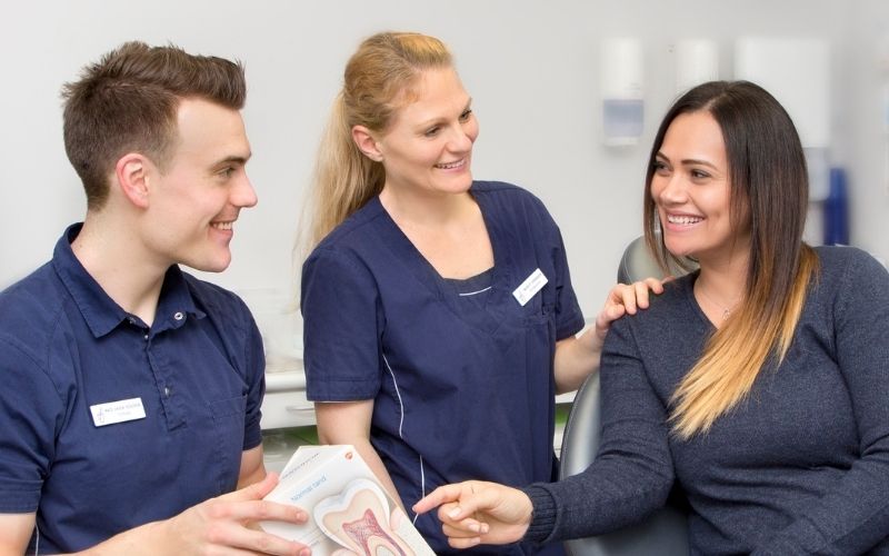 smerter i tænder der kommer og går